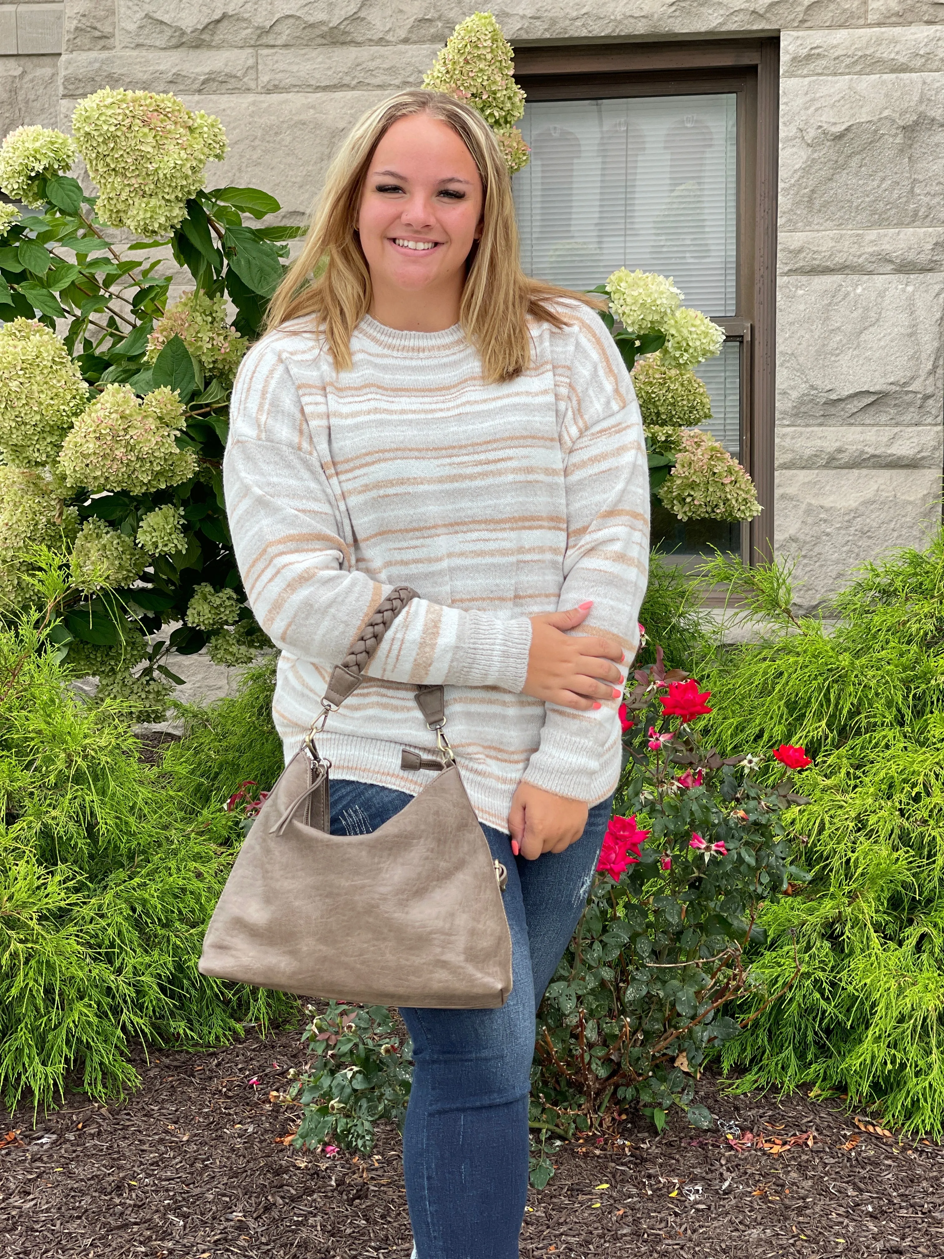 BEIGE/MOCHA STRIPED SWEATER