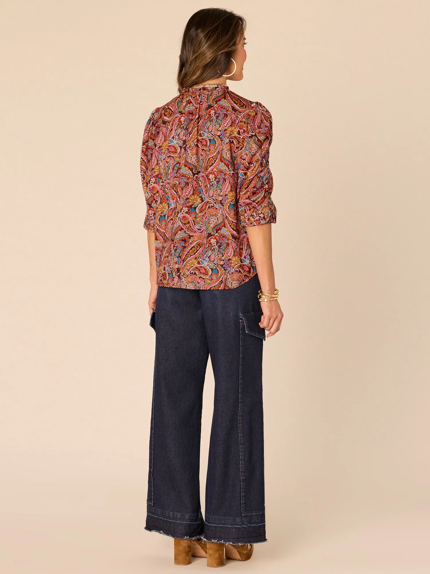 Below Elbow Ruched Sleeve V-Notch Neck Abstract Print Woven Top