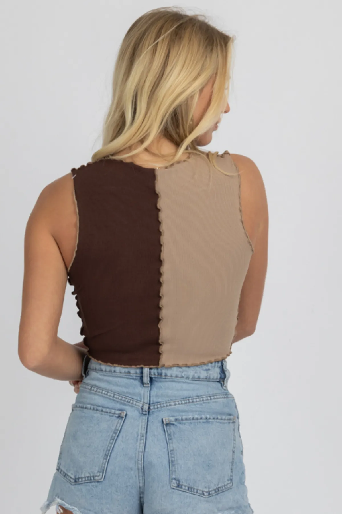 CHOCOLATE   COFFEE COLOR BLOCK CROP TANK