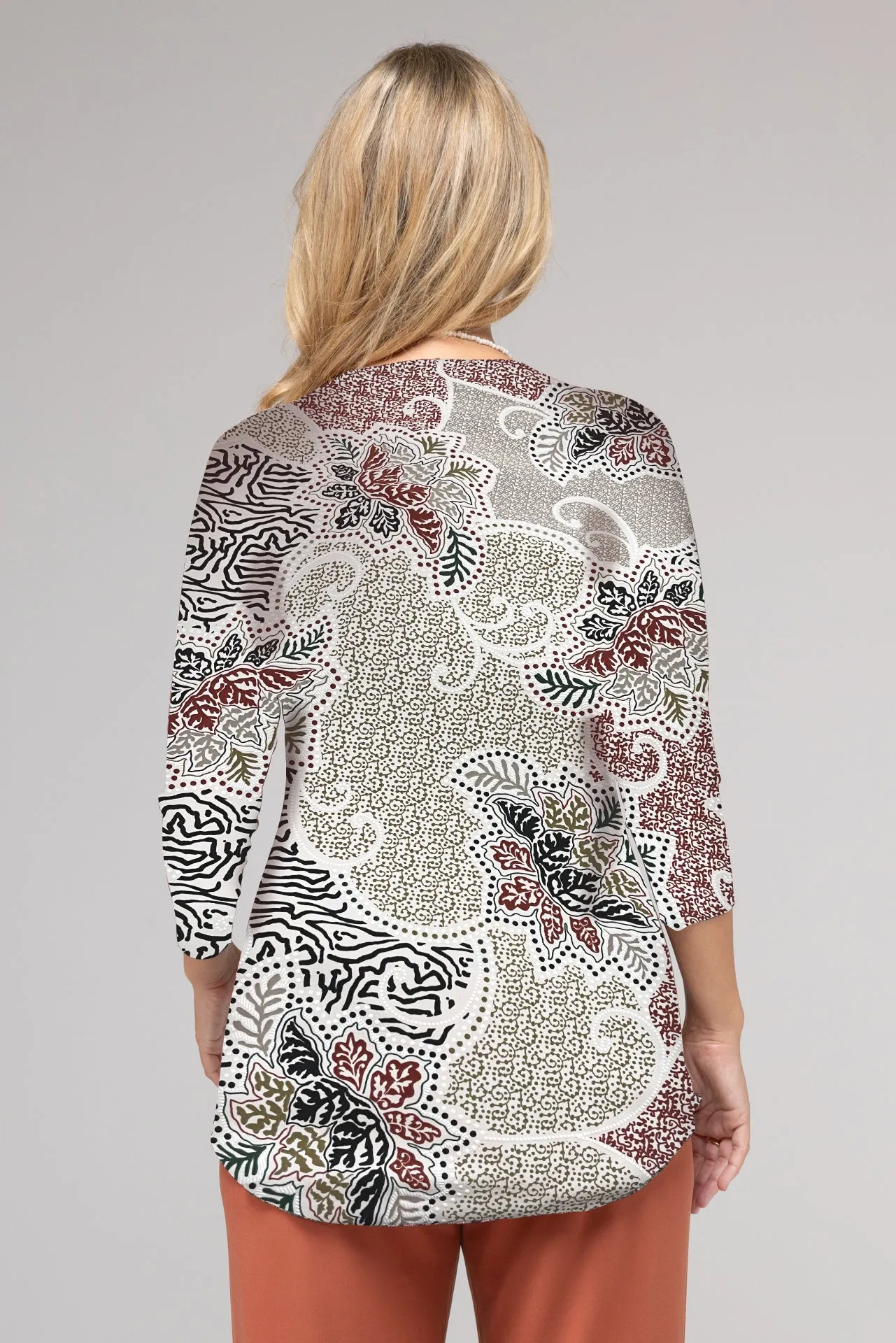 Tapestry Print 3/4 Sleeve Jersey Top